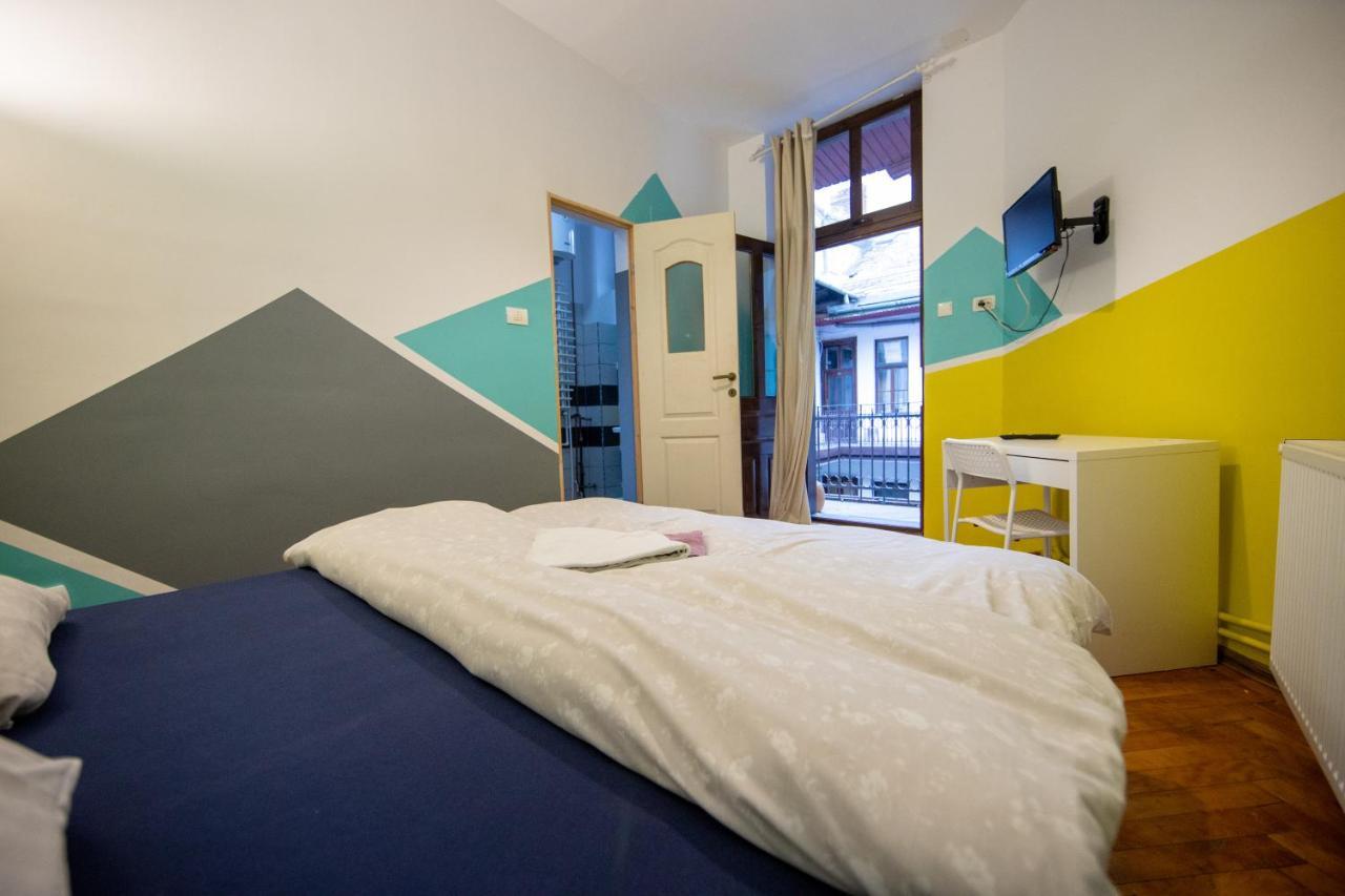 Hostel Cornel 티미쇼아라 외부 사진