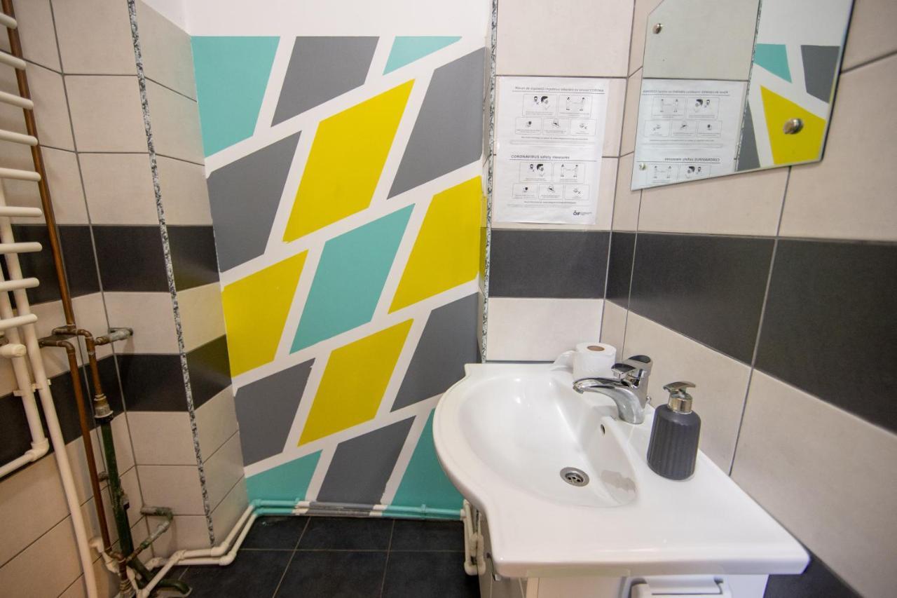 Hostel Cornel 티미쇼아라 외부 사진