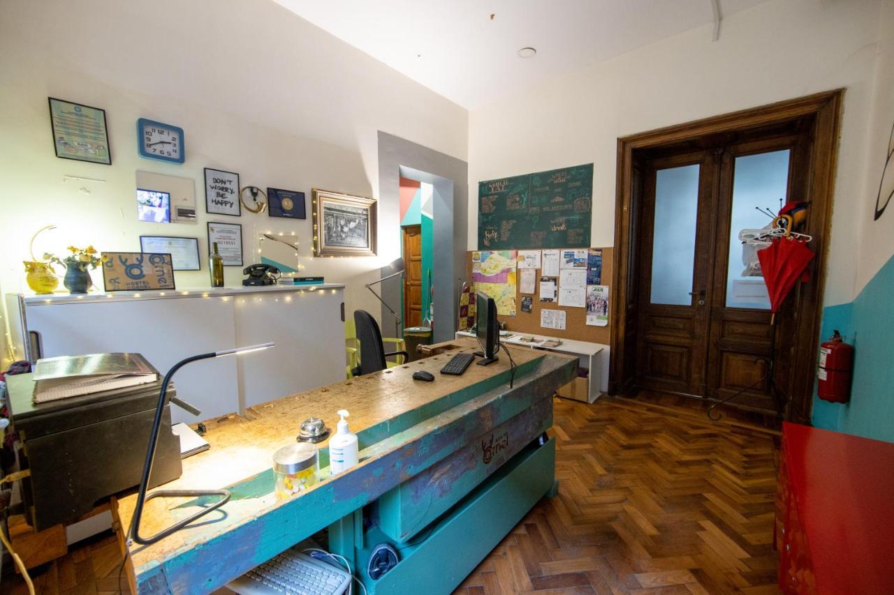 Hostel Cornel 티미쇼아라 외부 사진