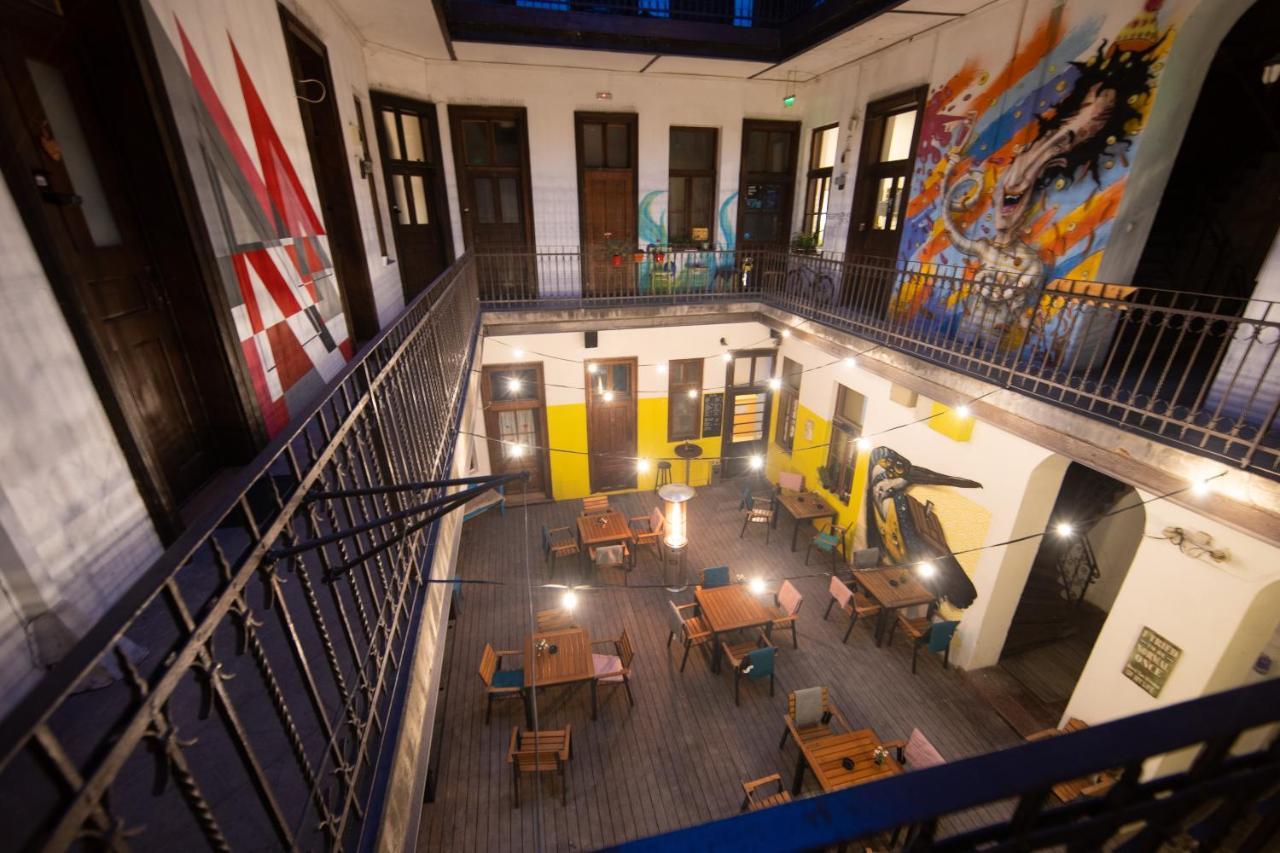 Hostel Cornel 티미쇼아라 외부 사진